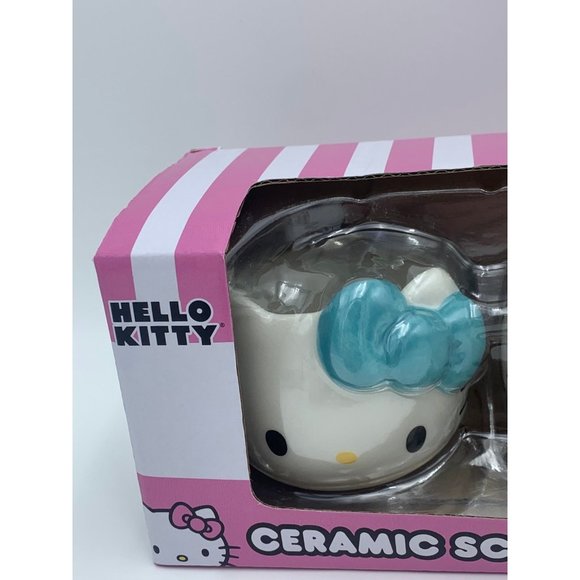 Hello Kitty Ceramic Sculpted Mini Cup Set - Picture 2 of 8